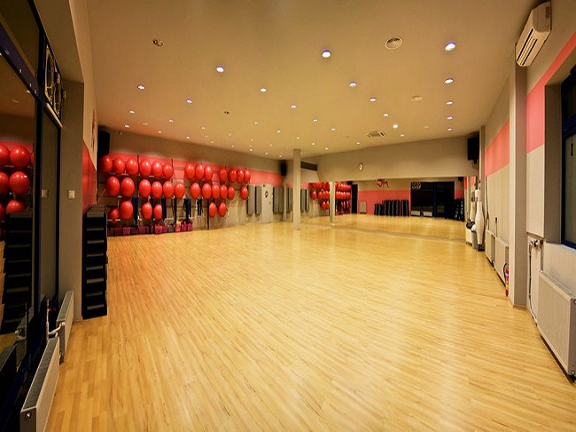 Best dance studios Warsaw classes clubs your area