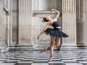 Best dance studios Paris classes clubs your area